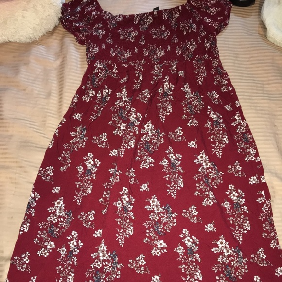 Maternity clothes - Picture 2 of 4